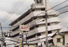 地震で被害にあった建物