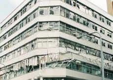 地震で被害にあった建物